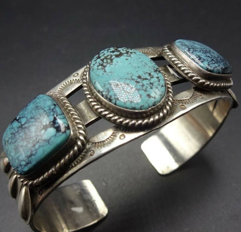 Vintage Running Bear Sterling Silber Türkis Mit Webbed Matrix Cuff Armband 47G von TurquoiseKachina