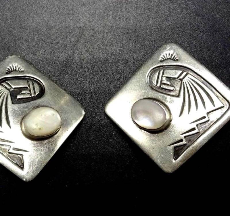 Vintage Sterling Silber Overlay Und Perlmutt Ohrringe Clip-On von TurquoiseKachina
