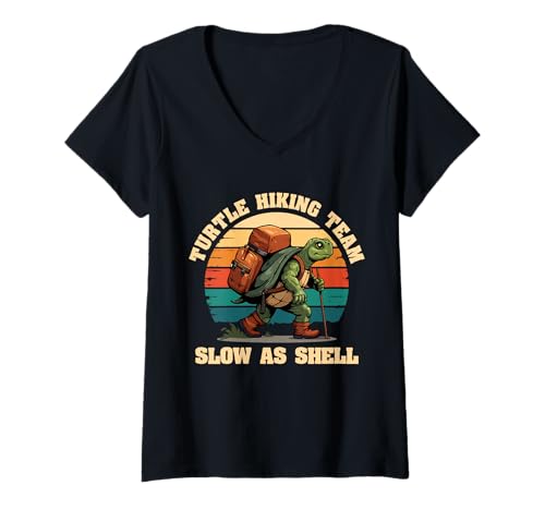 Damen Lustiges Schildkröten-Wanderteam, langsam wie Muschel, Retro-Sonnenuntergang T-Shirt mit V-Ausschnitt Damen Lustiges Schildkröten-Wanderteam, langsam wie Muschel, Retro-Sonnenuntergang T-Shirt mit V-Ausschnitt von Turtle Hiking Club Design for Man Women