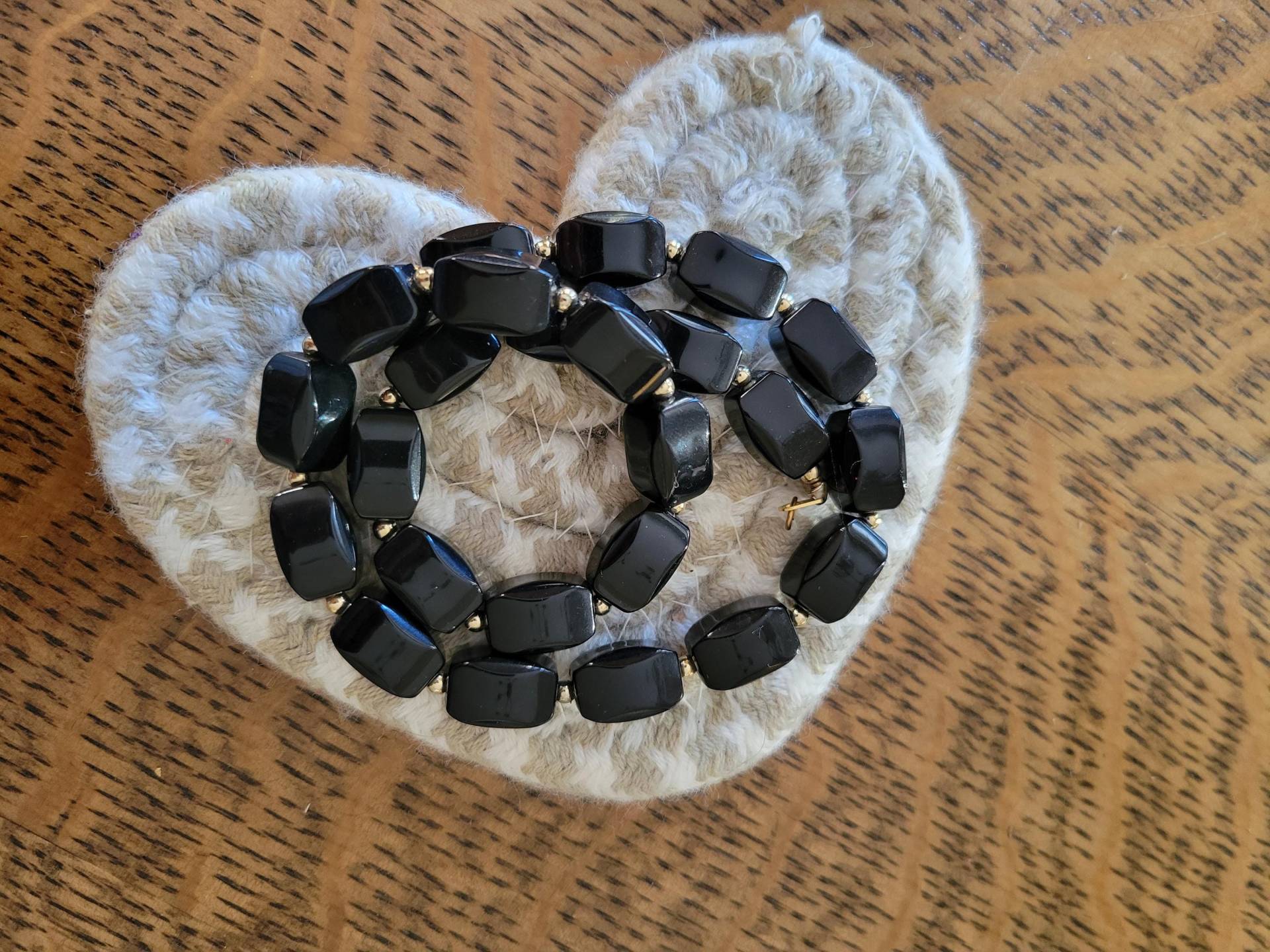 Vtg 8 "Schwarz Ton Und Gold Perlen Halskette Vtg 8 "Schwarz Ton Und Gold Perlen Halskette von TurtleTribeTreasures