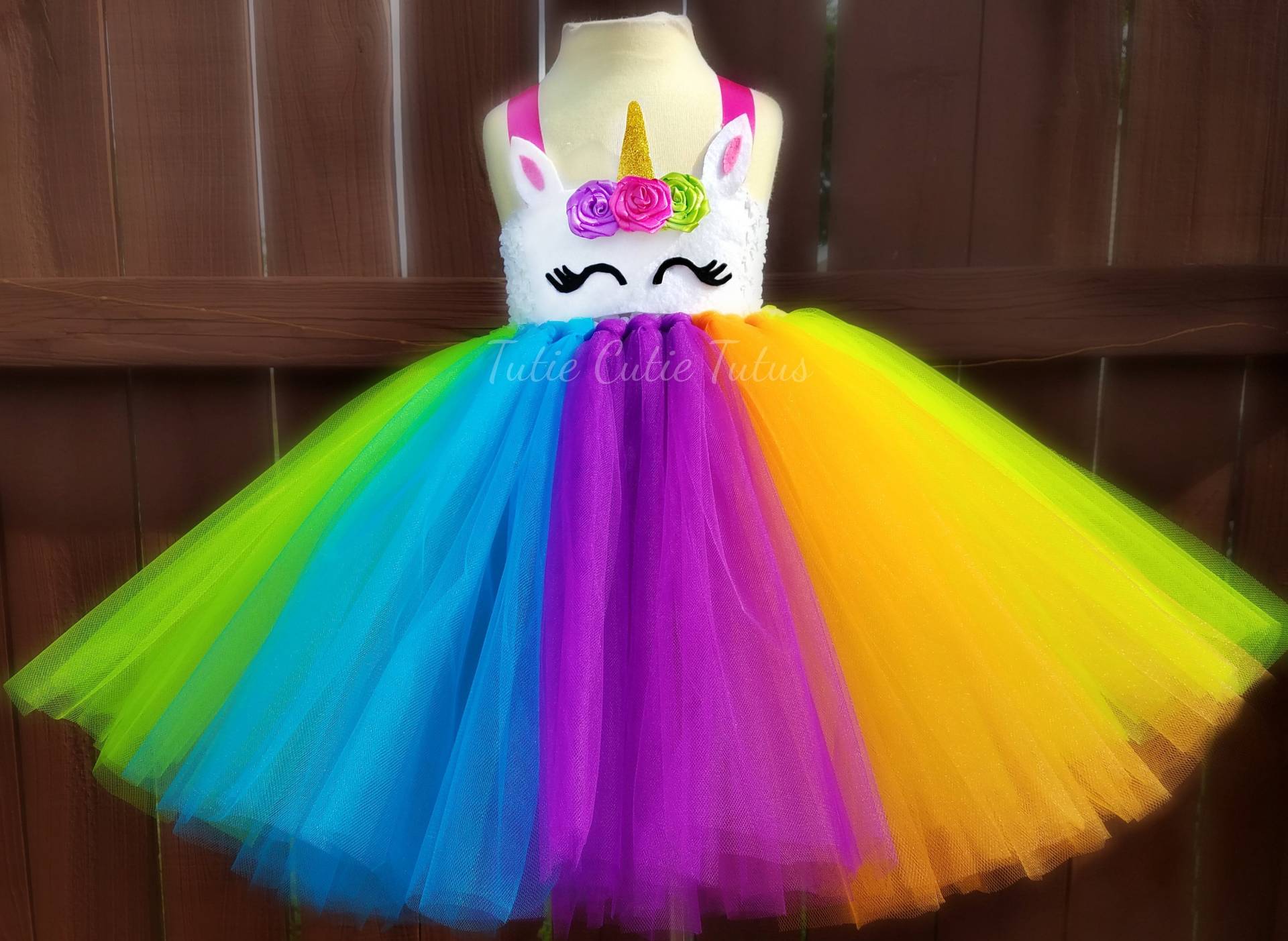 Einhorn Regenbogen Tutu Kleid von TutieCutieTutus