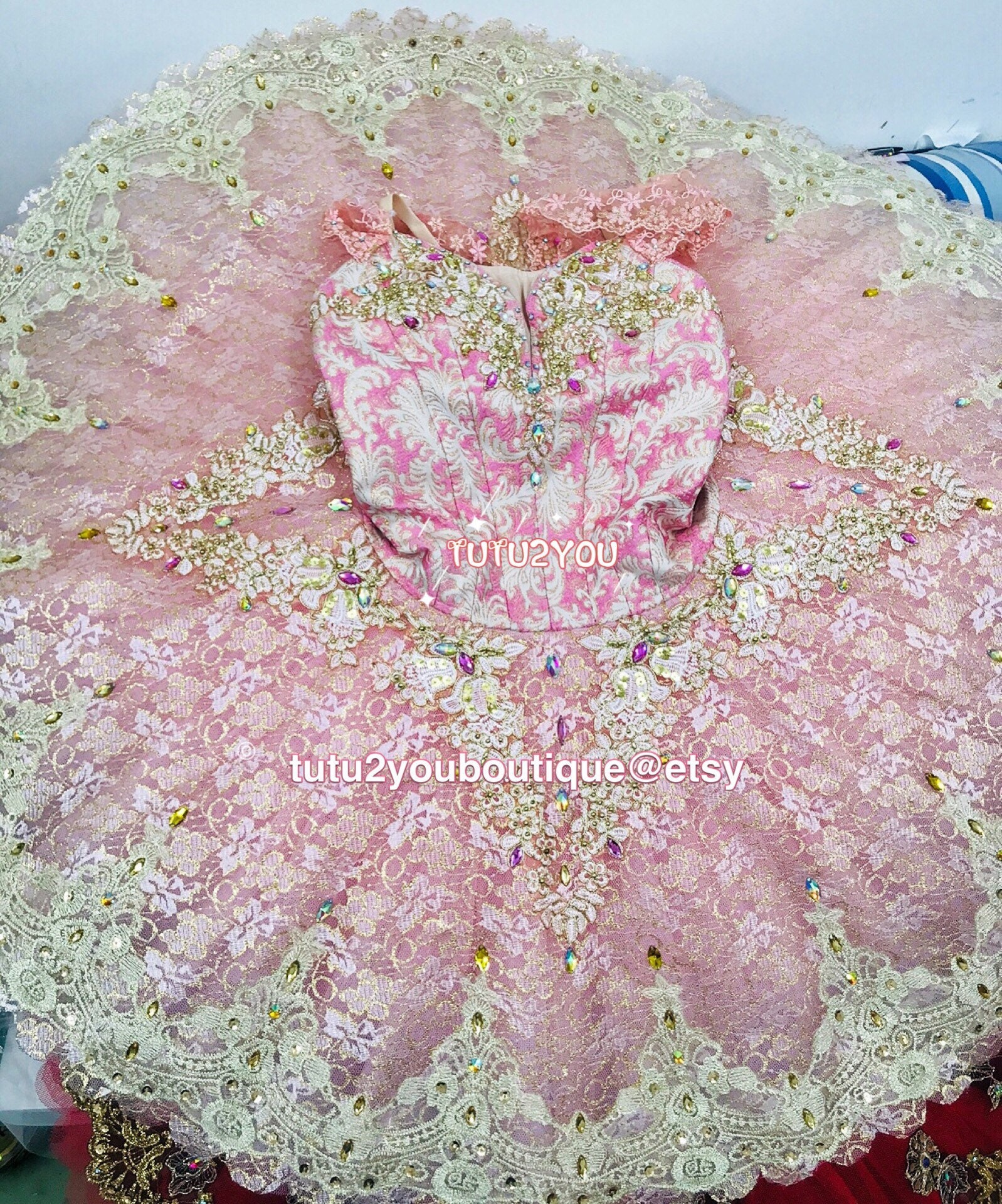 Pk-001 Professionelles Ballett-Tutu Pk-001 Professionelles Ballett-Tutu von Tutu2YouBoutique