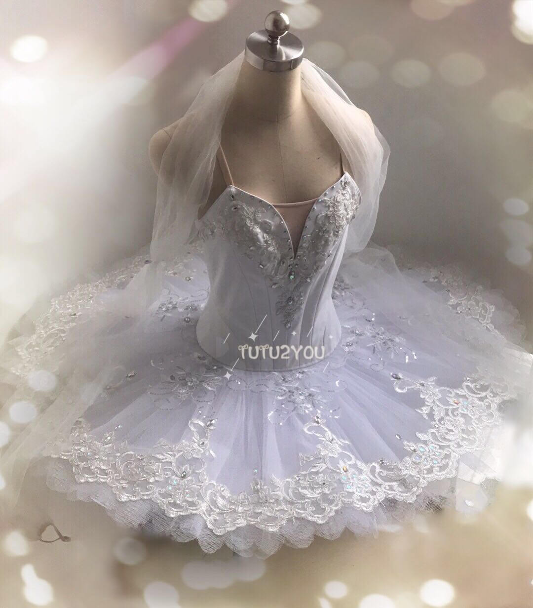 W-010 La Bayadere Weißes Tutu | Ohne Haadpiece W-010 La Bayadere Weißes Tutu | Ohne Haadpiece von Tutu2YouBoutique