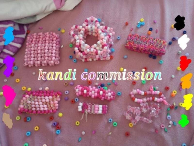 Commissionkandi Cuffs 3 Commissionkandi Cuffs 3 von Tw1nH3ll