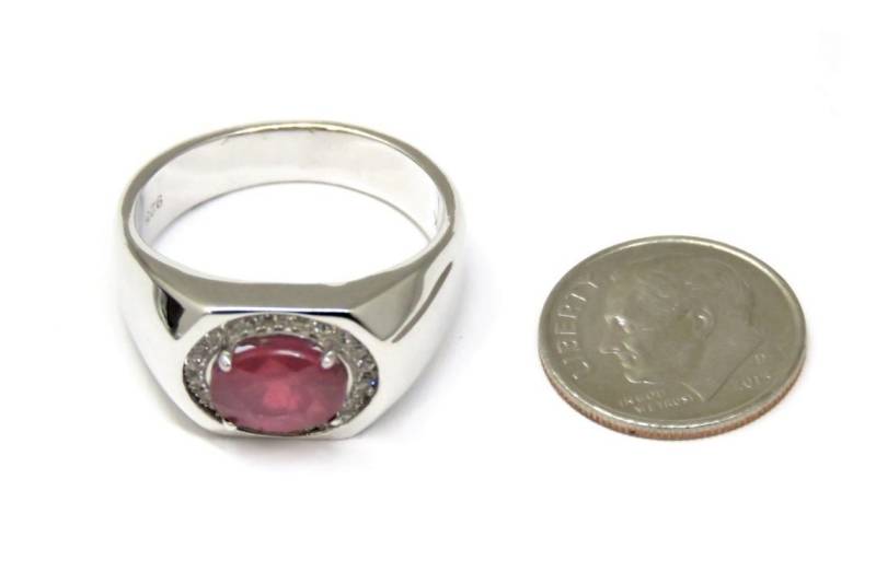 R6423 Breitband Natürlicher Rubin Juli Geburtsstein Mann Oval Halo Ring in Sterling Silber von TwankeeJewelry