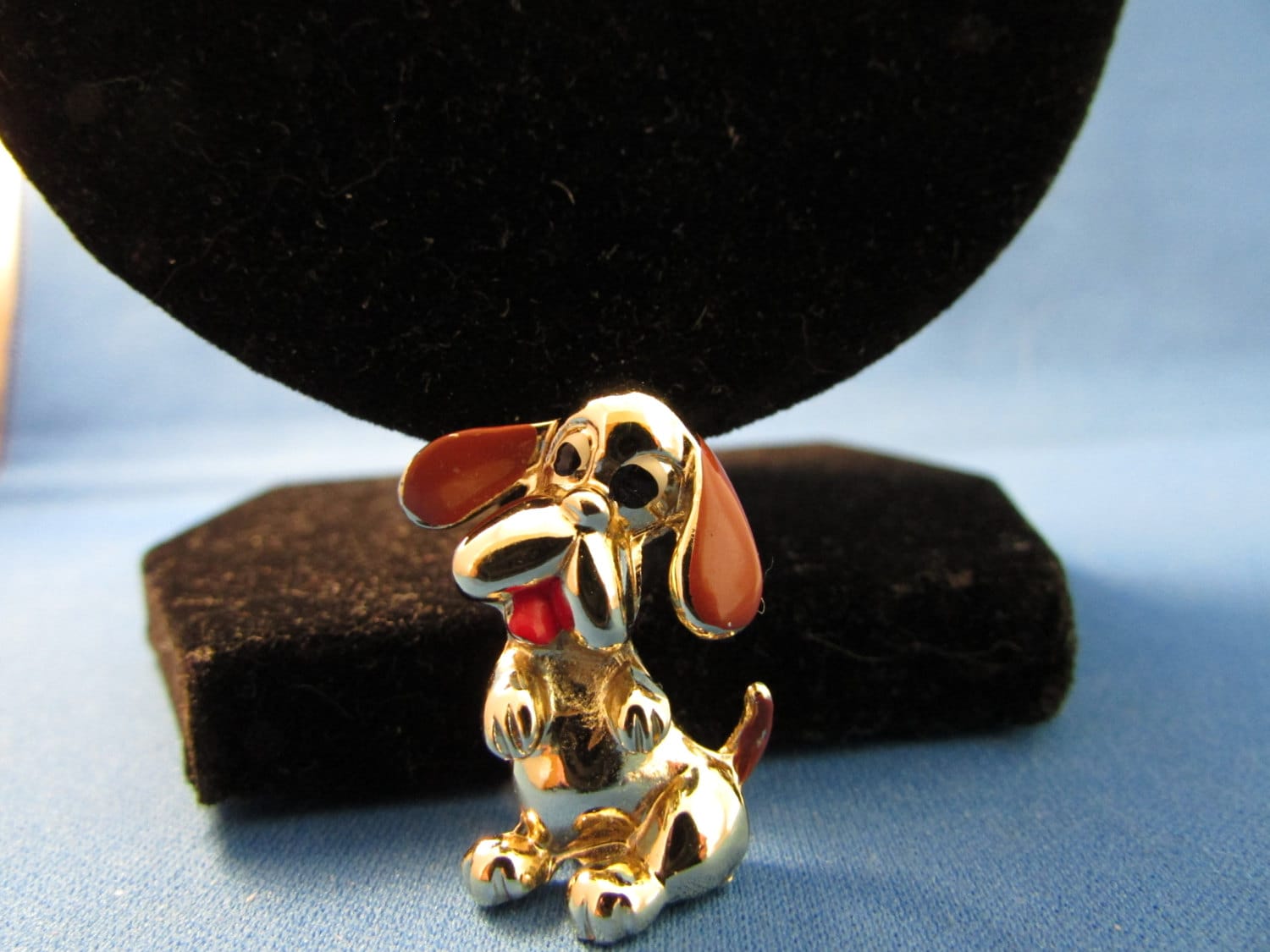 Hund Pin von TweedandTaffeta