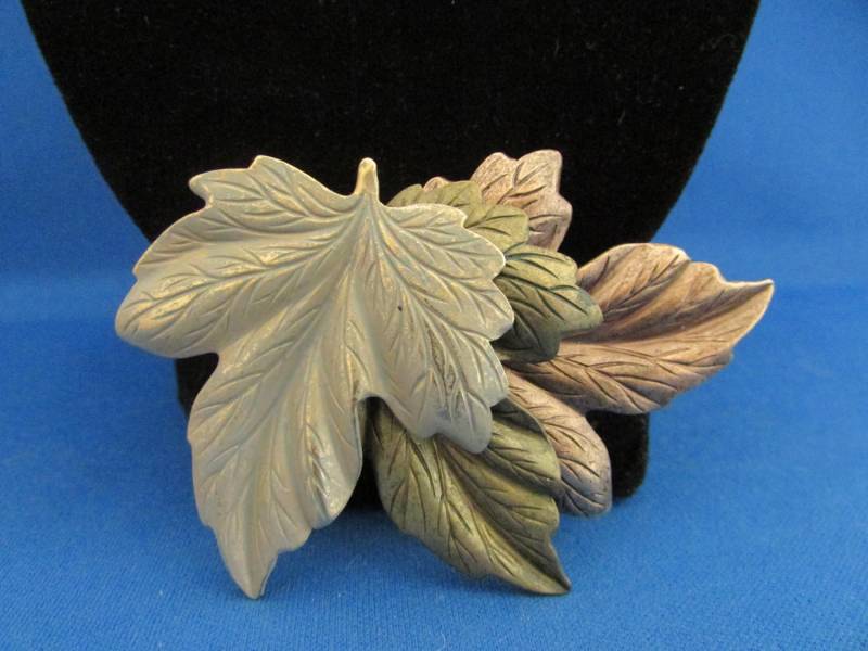 Messing, Kupfer, Zinn Blatt Brosche von TweedandTaffeta