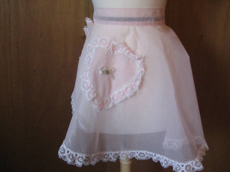 Rosa Punkte Schürze von TweedandTaffeta