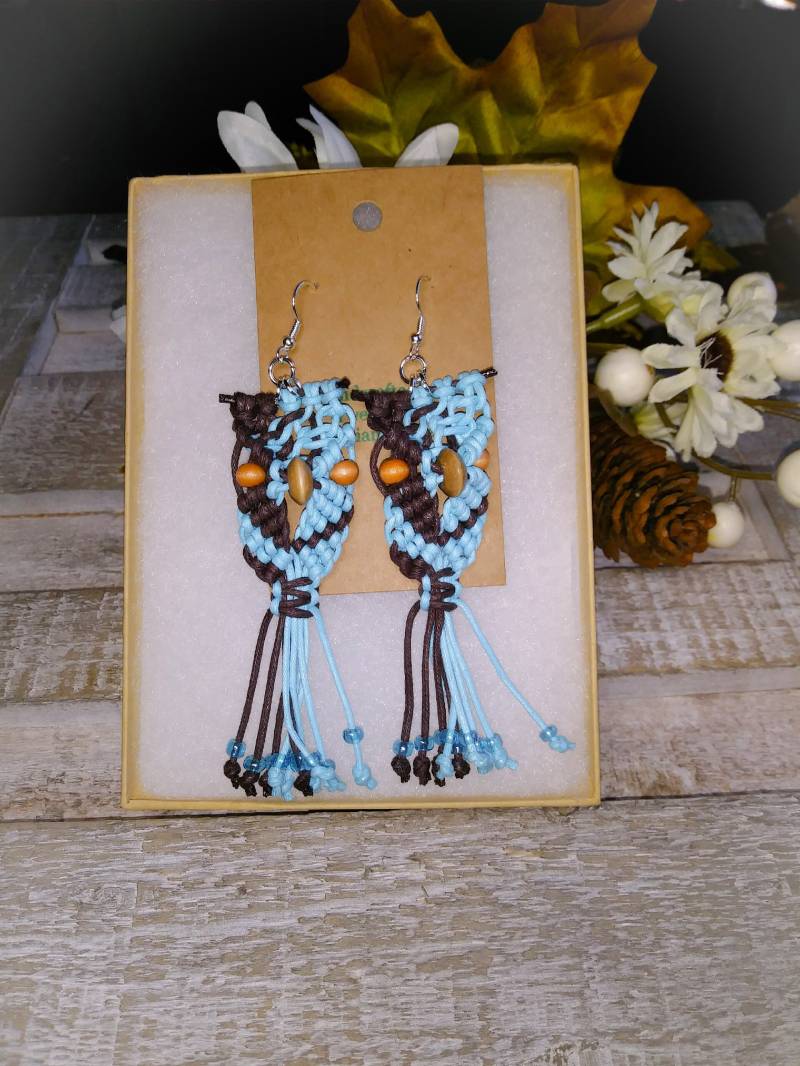 Hellblau Braune Makramee Eulen Ohrringe, 2 Ton Vogel Geschenk Für Sie, Boho Trendy Hellblau Braune Makramee Eulen Ohrringe, 2 Ton Vogel Geschenk Für Sie, Boho Trendy von TweetLolaCreations