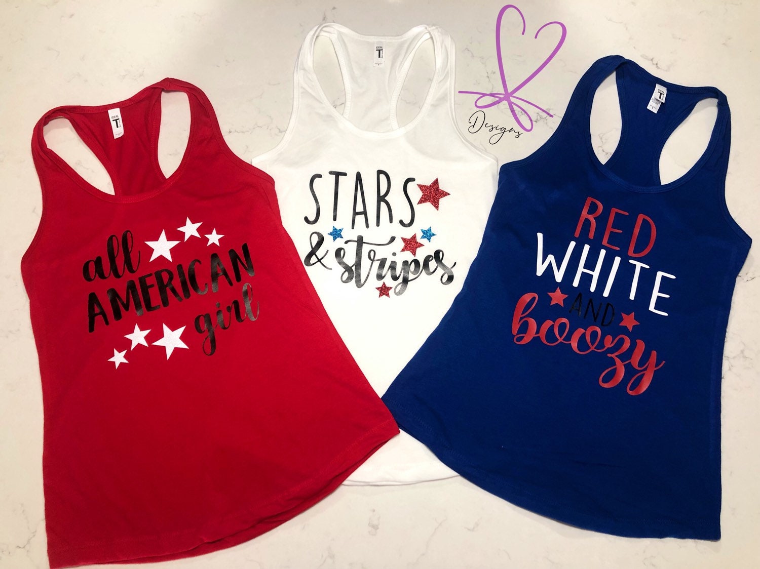 4. Juli Shirt, Usa American Red White & Boozy Stars Striped Girl Shirt von Twenty2designs