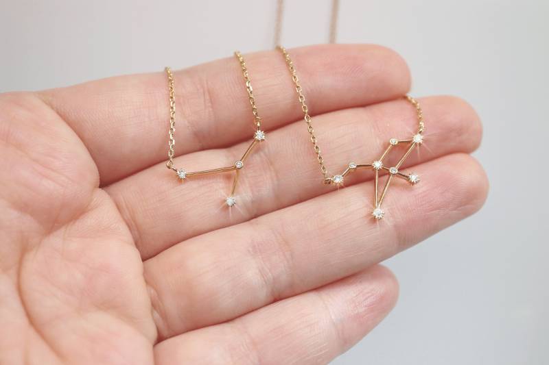 Sternzeichen Halskette Celestial Schmuck Sternbild Charm Zarte Astrologie Rose Gold Geschenk Für Frauen Horoskop Zwilling Löwe Schütze von TwilleyStreet