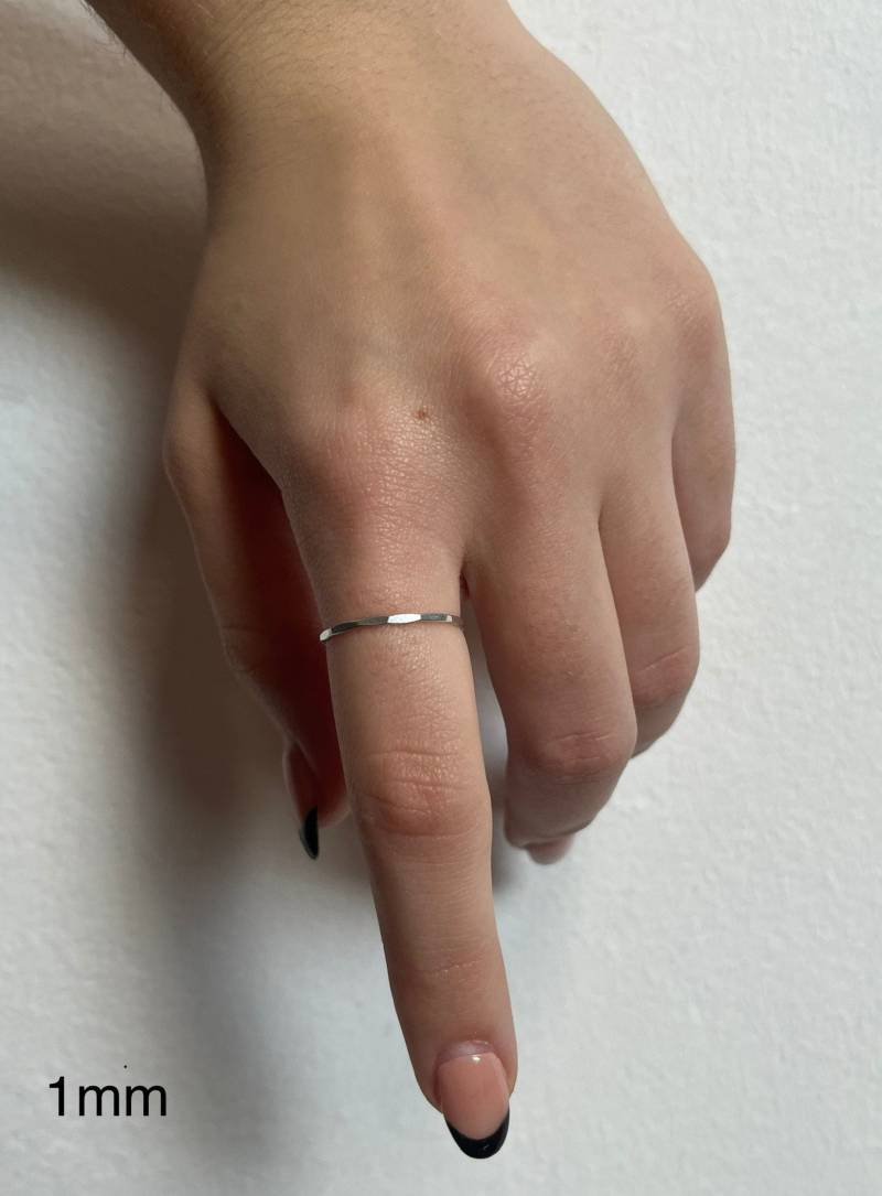 Gehämmerter Silberring Kantig, Stapelring von TwinMade14