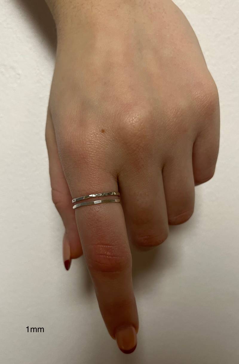 stapelringe Set, Gehämmerte Silberringe, Kantig Und Unregelmäßig von TwinMade14