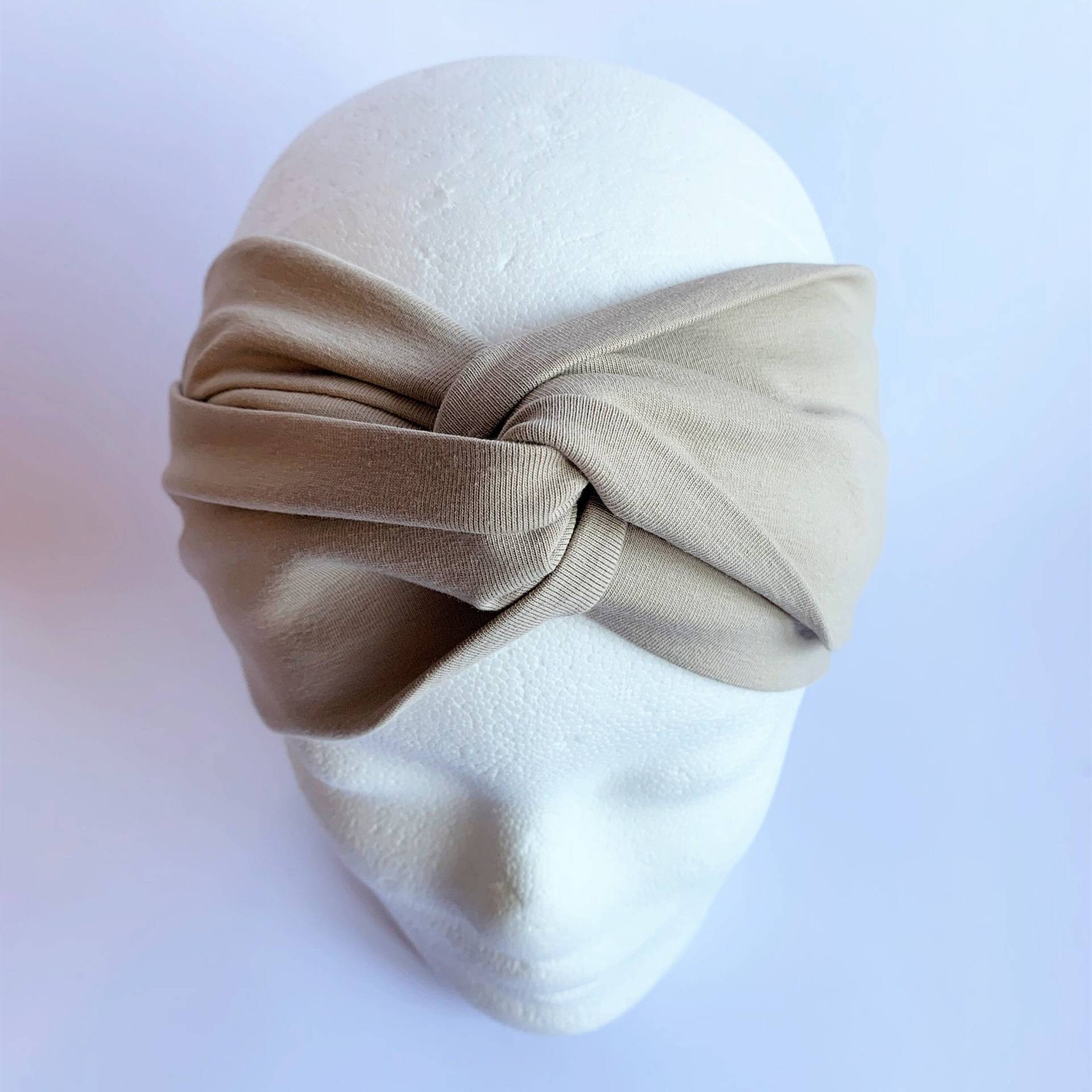 Stirnband Haarband Handmade Dehnbar Verschiedene Größen Turban Beige Sand Natur Scandi Style Stirnband Haarband Handmade Dehnbar Verschiedene Größen Turban Beige Sand Natur Scandi Style von Twinecult
