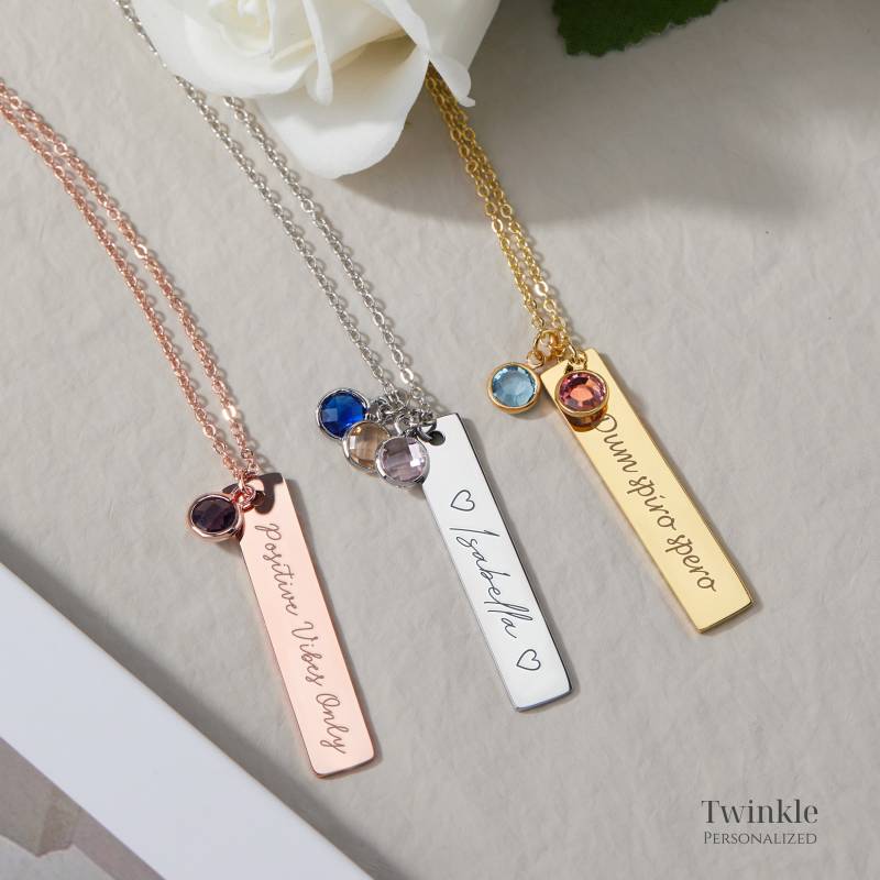 Smaragd Halskette Mit Gravur Für Mama Name Schmuck von TwinklePersonalized