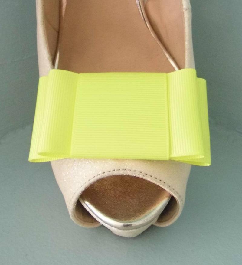 Handgefertigte Große Neon Gelbe Schleifen Schuhclips - Andere Farben Auf Anfrage Handgefertigte Große Neon Gelbe Schleifen Schuhclips - Andere Farben Auf Anfrage von TwinkleToesShoeClips