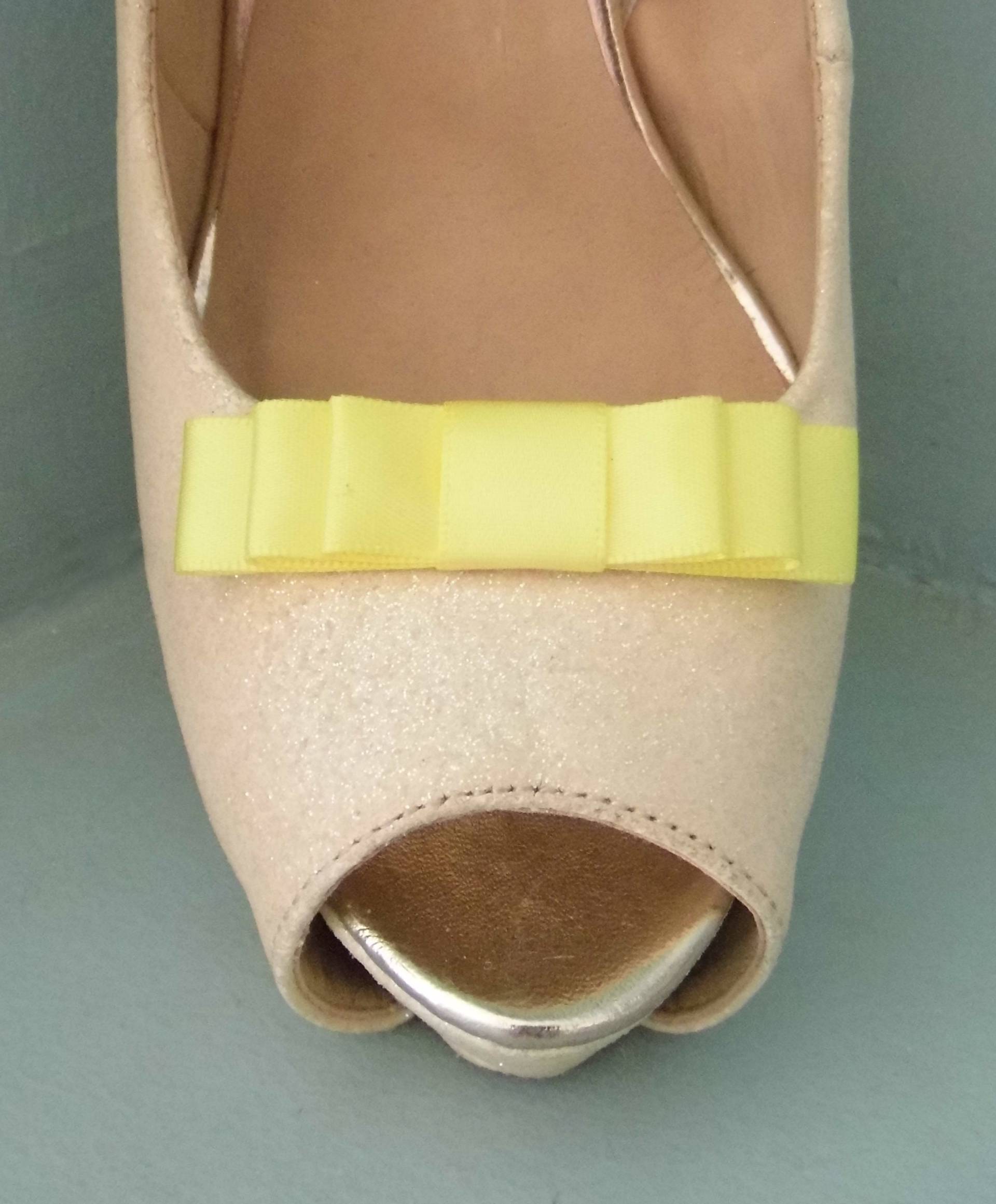 Handgemachte Kleine Lemon Triple Bow Schuhclips - Andere Farben Auf Anfrage Handgemachte Kleine Lemon Triple Bow Schuhclips - Andere Farben Auf Anfrage von TwinkleToesShoeClips