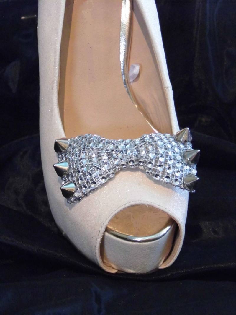 Schöne Handgemachte Silber Verzierte Diamante Stil Schleifen Schuhclips Schöne Handgemachte Silber Verzierte Diamante Stil Schleifen Schuhclips von TwinkleToesShoeClips