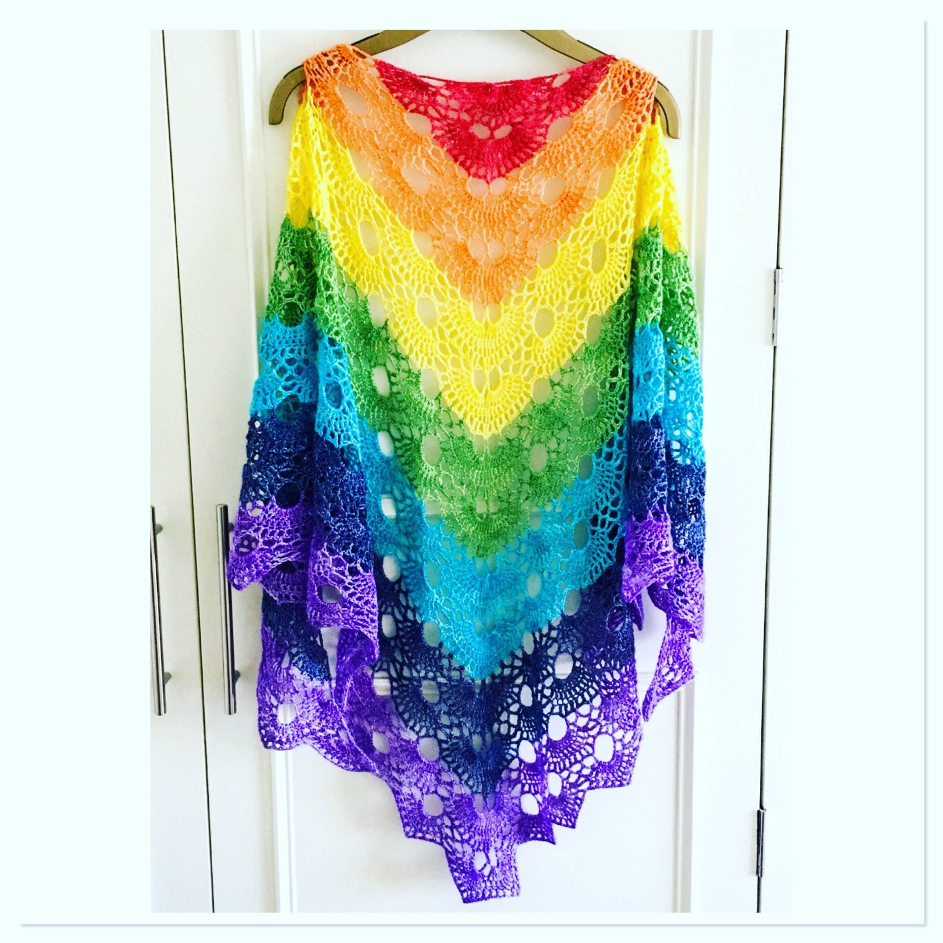 Regenbogen Merino Schal, 4Fädiger Leichter Festival Kleidung Regenbogen Merino Schal, 4Fädiger Leichter Festival Kleidung von TwinklyKnits