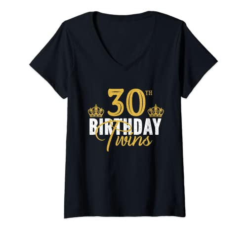 Damen 30. Geburtstag Zwillinge 30 Years Old Twin Brother And Sister T-Shirt mit V-Ausschnitt Damen 30. Geburtstag Zwillinge 30 Years Old Twin Brother And Sister T-Shirt mit V-Ausschnitt von Twins Birthday Ideas For Family Members