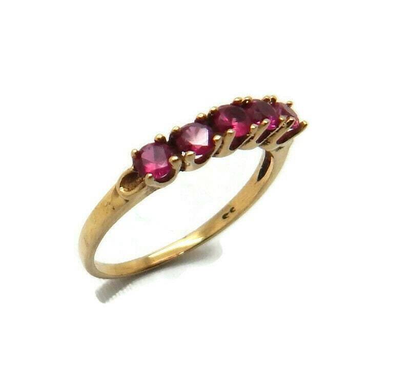 Damenring 585Er Gelbgold Mit Roten Rubinsteinen von TwinsjewelryShop