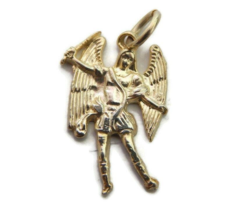 Erzengel Michael 14K Gelbgold Anhänger Charm von TwinsjewelryShop