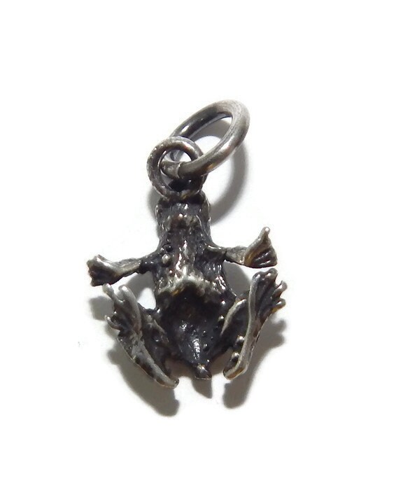 Kröte Charm Anhänger .925 Sterling Silber von TwinsjewelryShop