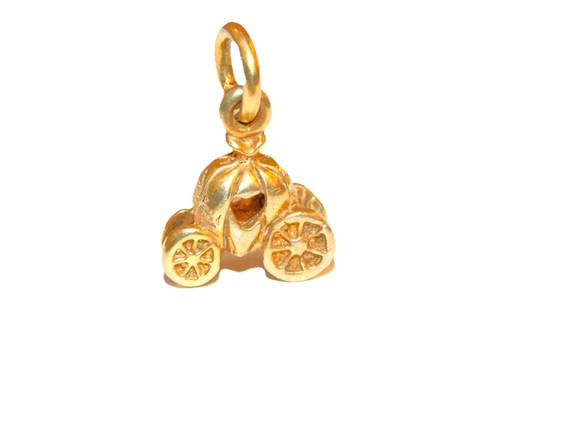 Kürbis Wagen Charm Anhänger Gelbgold von TwinsjewelryShop