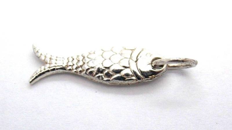 Wirkt Fisch Anhänger Charm .925 Sterling Silber von TwinsjewelryShop