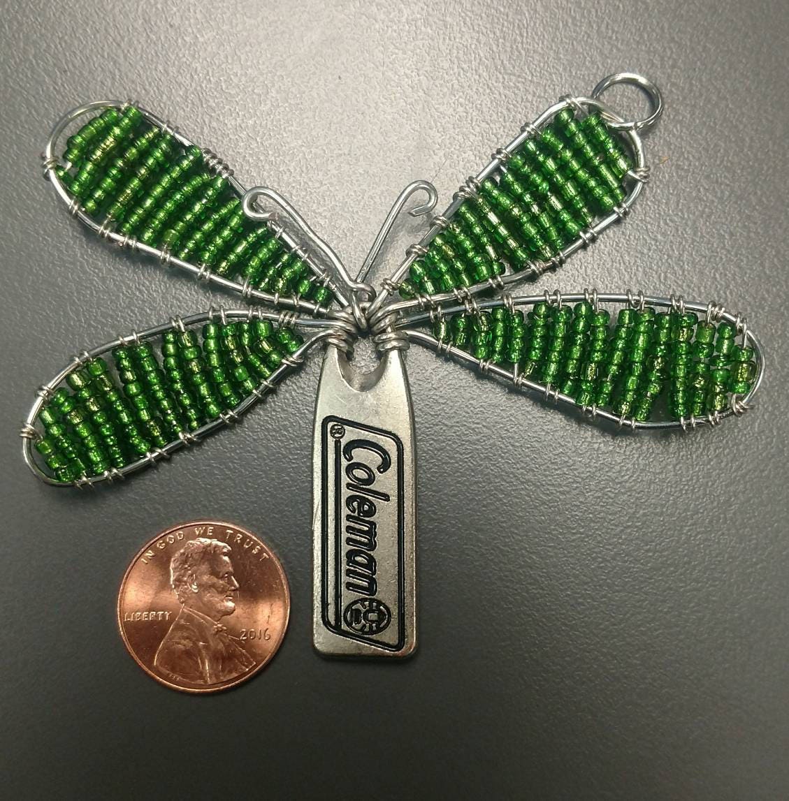 Dunkel Grün Coleman Libelle Gepäck Zipper Pull Charme Dunkel Grün Coleman Libelle Gepäck Zipper Pull Charme von TwistedBunnell