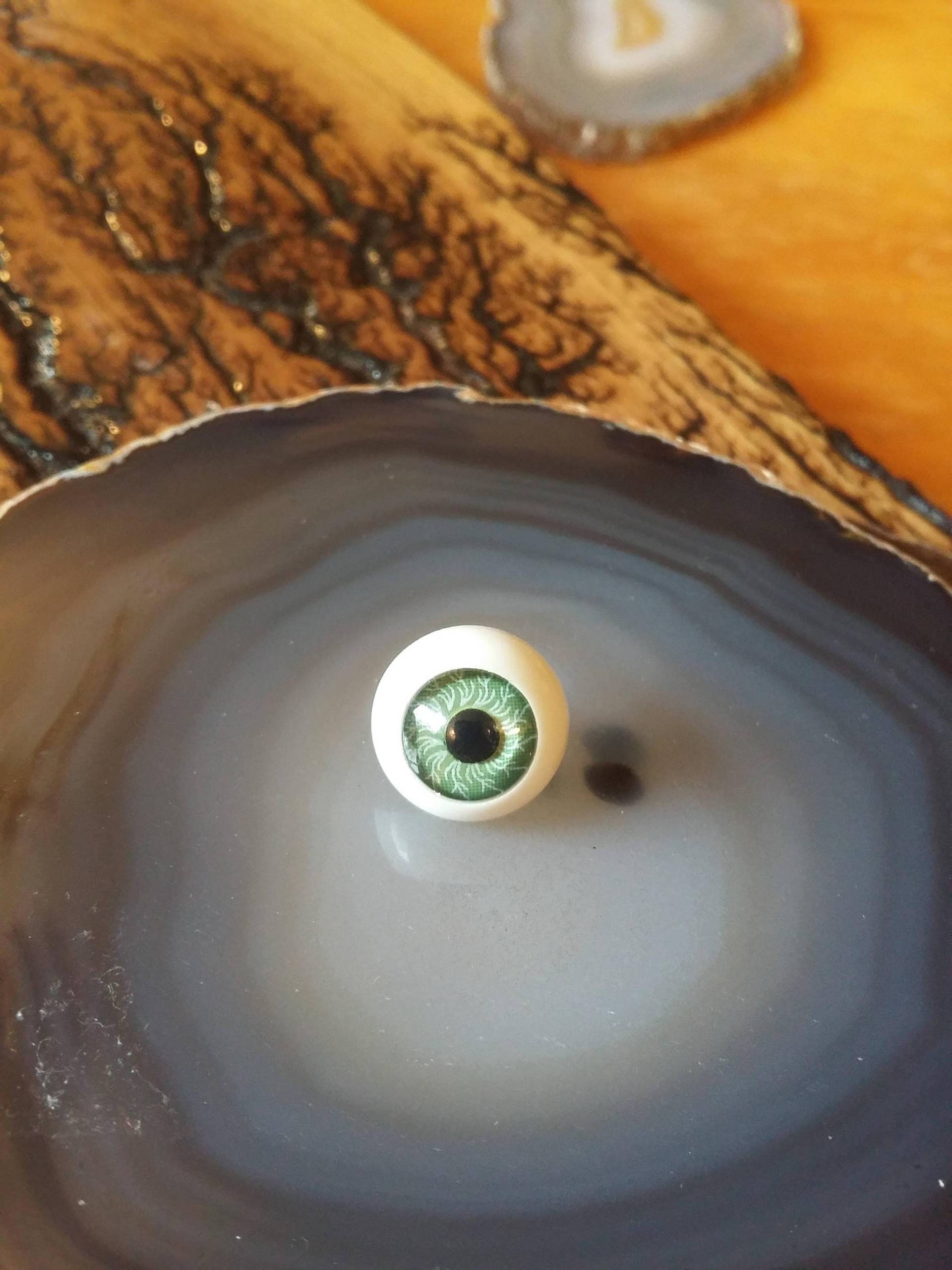 Drittes Auge Anstecknadel Drittes Auge Anstecknadel von TwistedCreations420