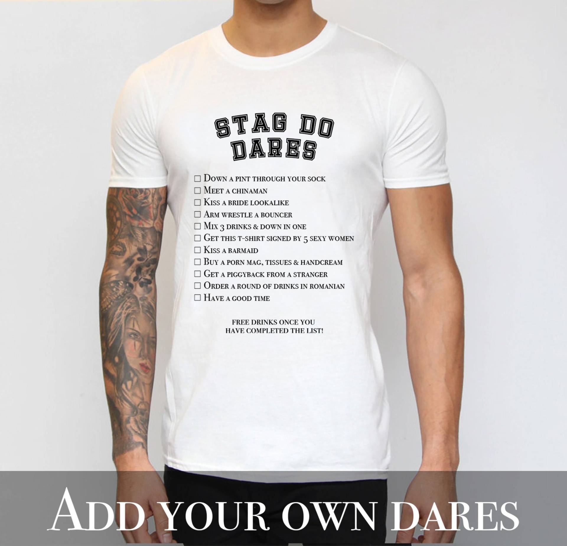 Hirsch Wagt T-Shirt. Personalisierte Humor Fügen Sie Ihre Eigenen Wagemutigen Lustigen Personalisieren Junggesellenabschied Lustiges T-Shirt von TwistedSaint