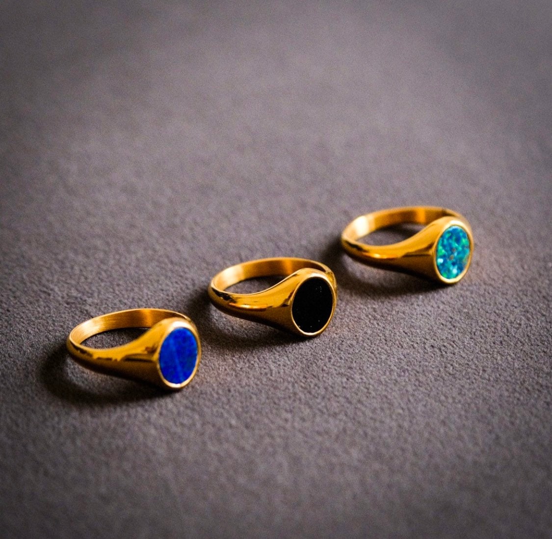 Herrenring - 18K Gold Siegelring Herren Lapislazuli, Onyx, Opal Ring Edelstein Pinky Herrenschmuck Von Twistedpendant von Twistedpendant