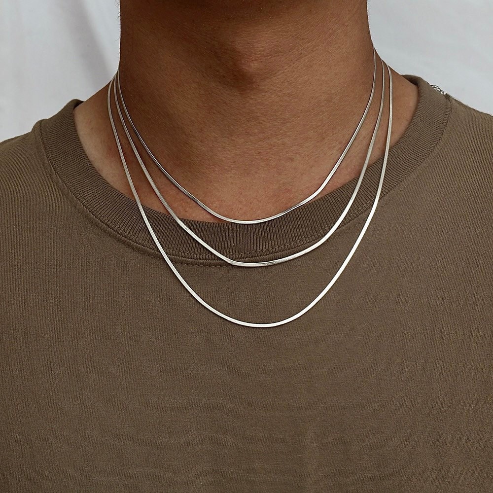 Silber 3mm Schlangenkette Halskette, Mann Kettenhalskette, Dünne Silberkette Für Männer, Minimalist Kette, Herrenschmuck, Herrenkette von Twistedpendant