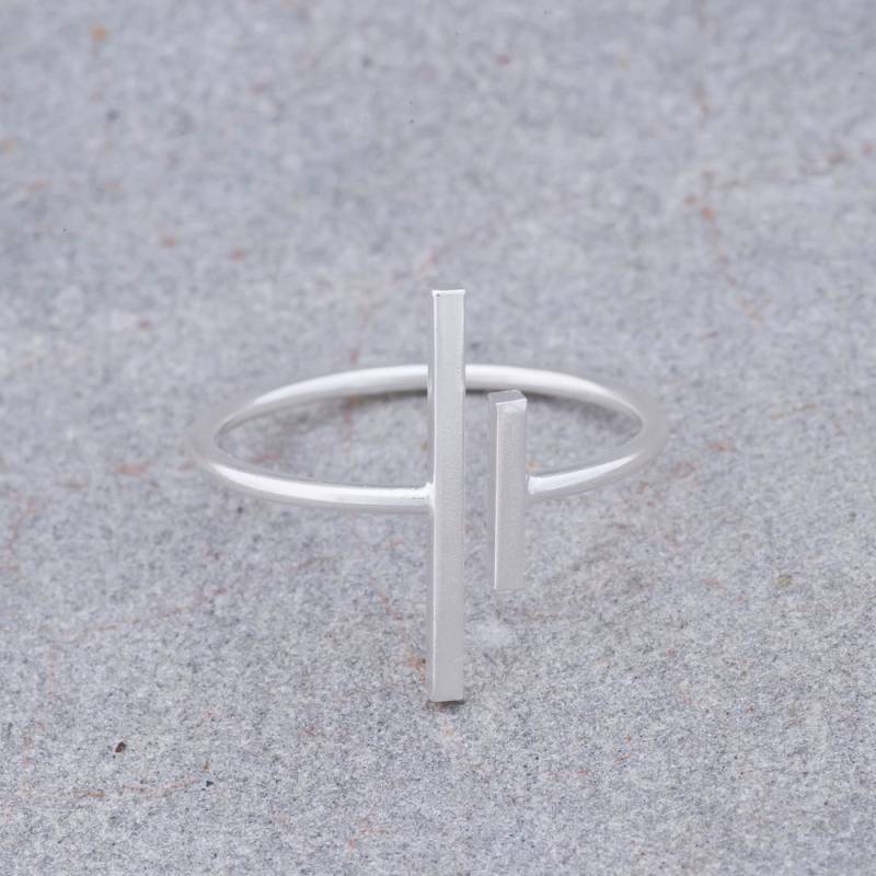 Silber Double Line Ring Silber Double Line Ring von TwoDotsJewellery