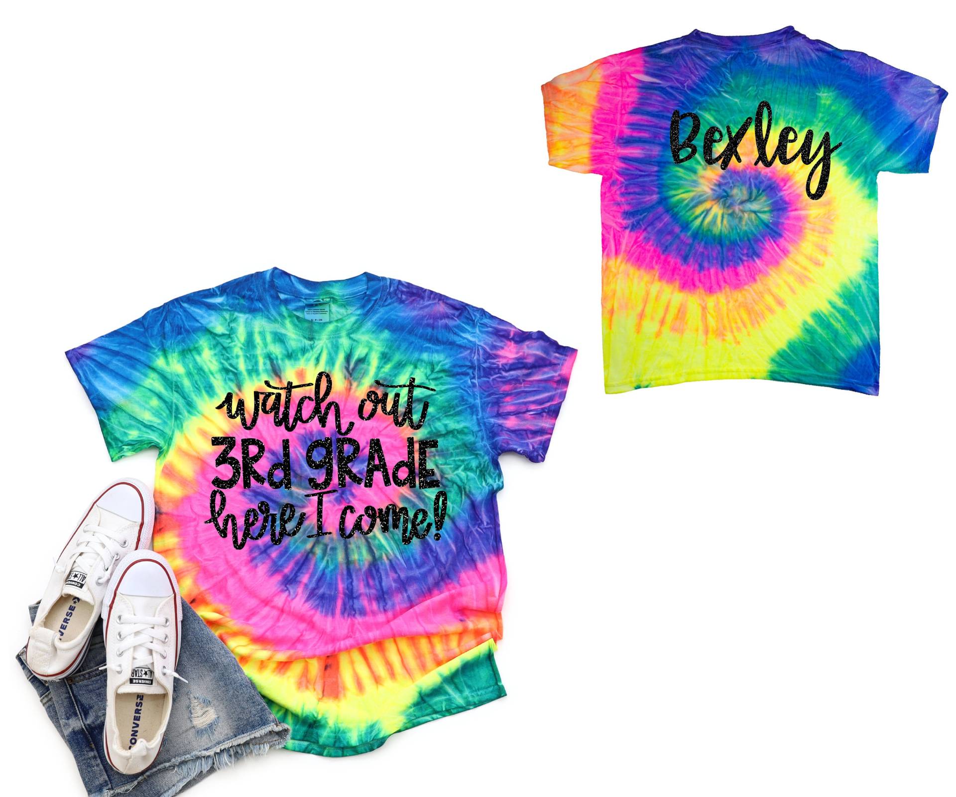 Passen Sie Die 3.grad Mädchen Personalisierte Tie Dye Shirt Galaxie Hell Schwarz Glitter Vinyl Weiß Regenbogen Zurück Zu Schul von TwoDreamsShop