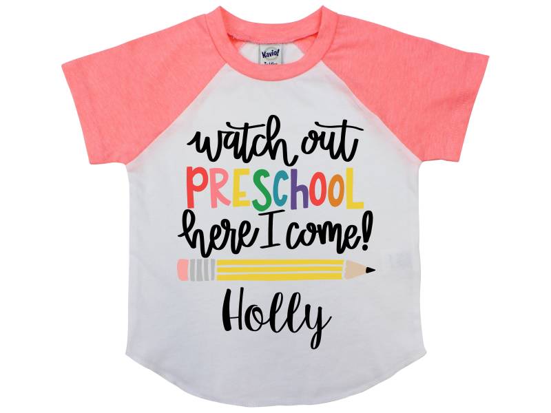Passt Auf Vorschulklasse Hier Komme Ich Pre-K Grade Personalisiert Zurück in Die Schule Shirt Mädchen Zurück Bleistift Name Raglan von TwoDreamsShop