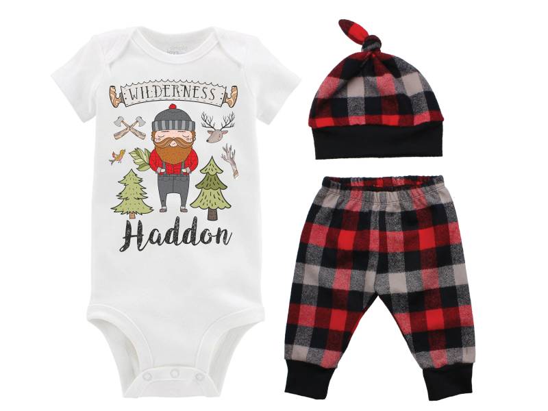 Personalisierte Holzfäller Outfit Jungen Geburtstag Bodysuit Buffalo Karierte Hose Herbst Kariert Winter Rot Schwarz von TwoDreamsShop