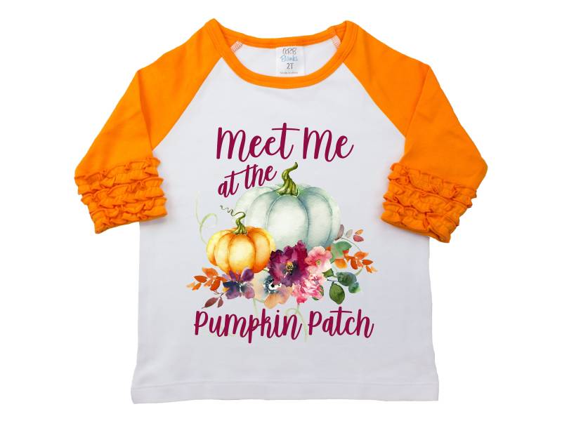 Triff Mich Am Kürbis Patch Mädchen Shirt Aquarell Herbst Blumen Kürbisse Orange Mint Burgund von TwoDreamsShop