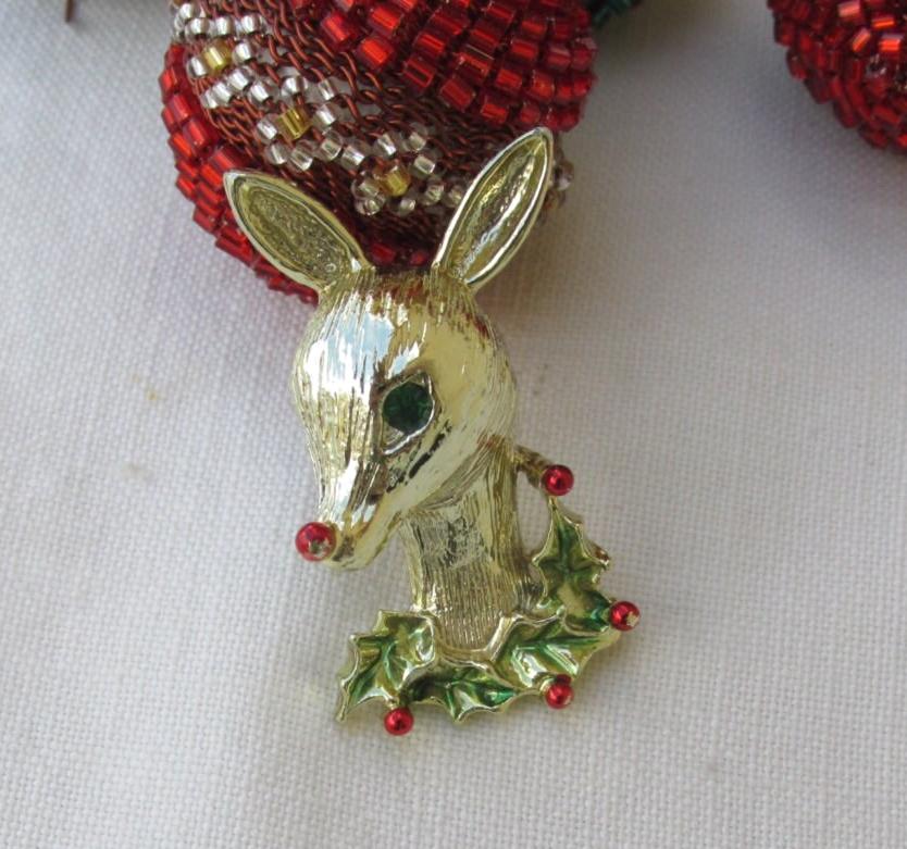 Brosche - Christmas Reindeer Von Gerry's Vintage von TwoGoodEggs