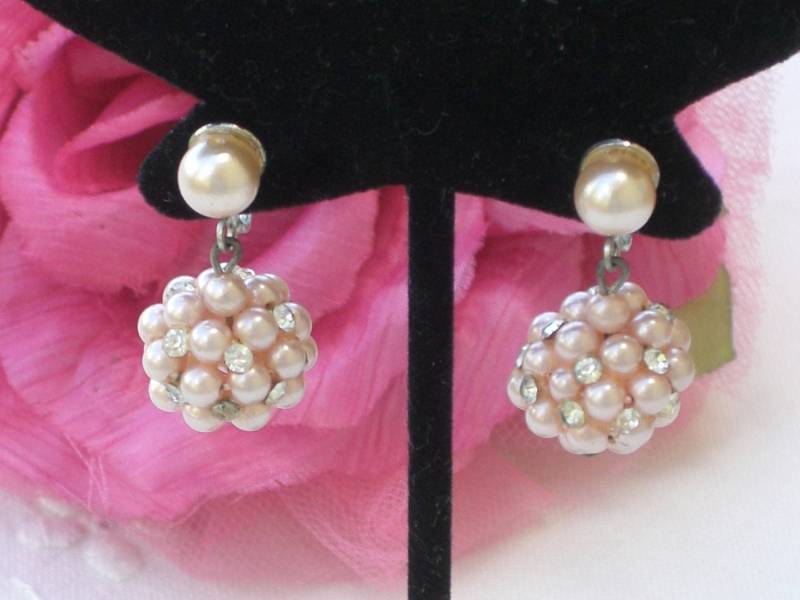 Ohrringe - Rosa Kunstperlen Und Strass Zum Drehen Vintage Ohrringe - Rosa Kunstperlen Und Strass Zum Drehen Vintage von TwoGoodEggs