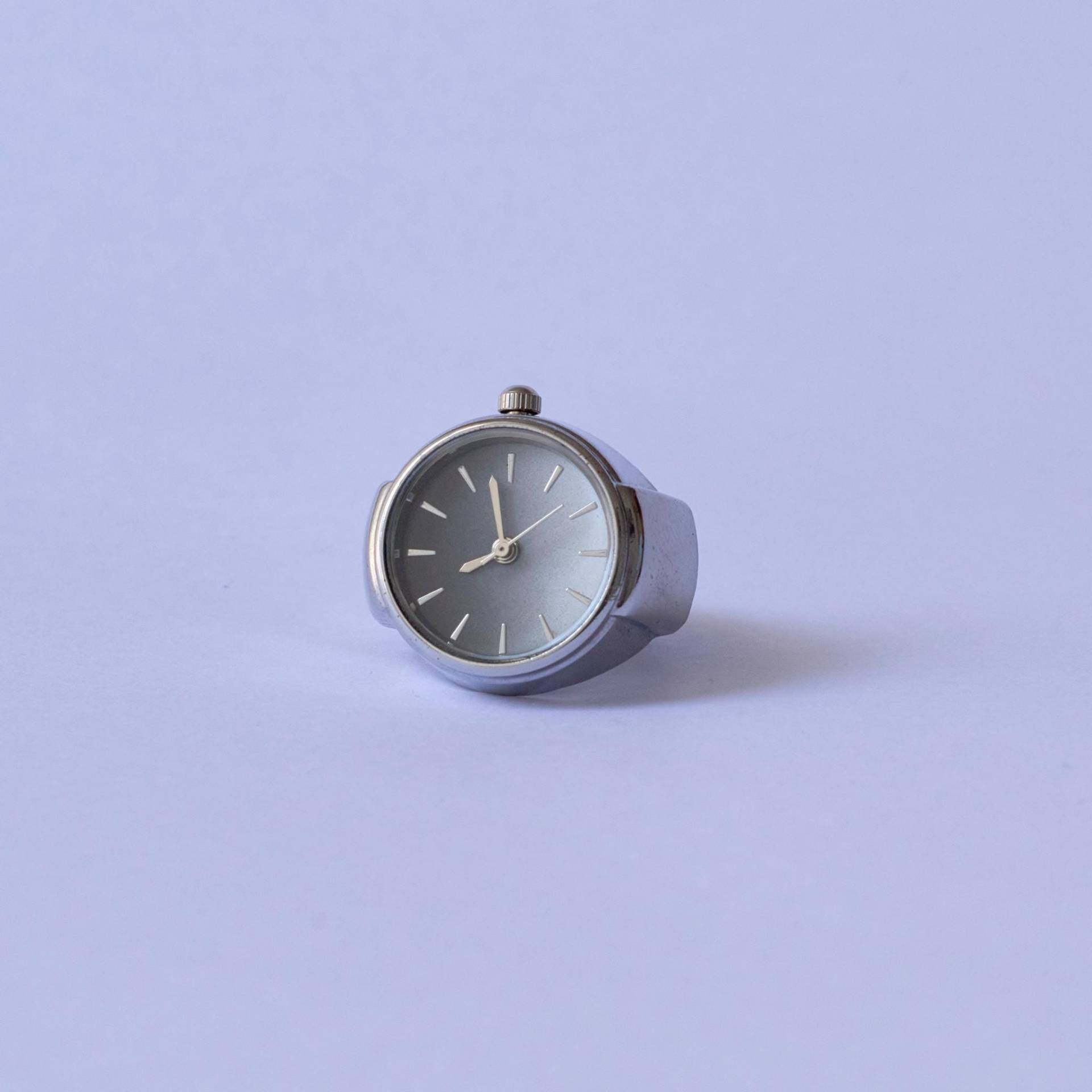 Die Ringuhr - 247 Mini Ring Uhr Vintage Uhrenring, Funktionale Einzigartige Uhrenringe, Ringe, Verstellbarer Die Ringuhr - 247 Mini Ring Uhr Vintage Uhrenring, Funktionale Einzigartige Uhrenringe, Ringe, Verstellbarer von Twofourtysevenn