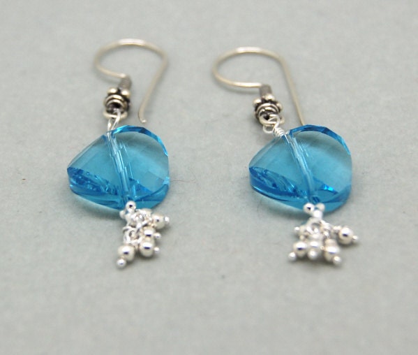 Blaue Münze Drops Blaue Münze Drops von Twomoonbay