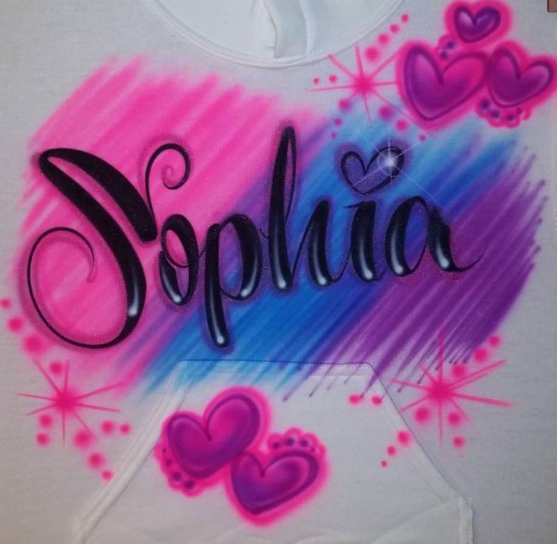 Personalisiertes Benutzerdefiniertes Airbrush-Namensdesign-Shirt | Größe 2 T - Erwachsene 5xl Personalisiertes Benutzerdefiniertes Airbrush-Namensdesign-Shirt | Größe 2 T - Erwachsene 5xl von TyGaAirbrush