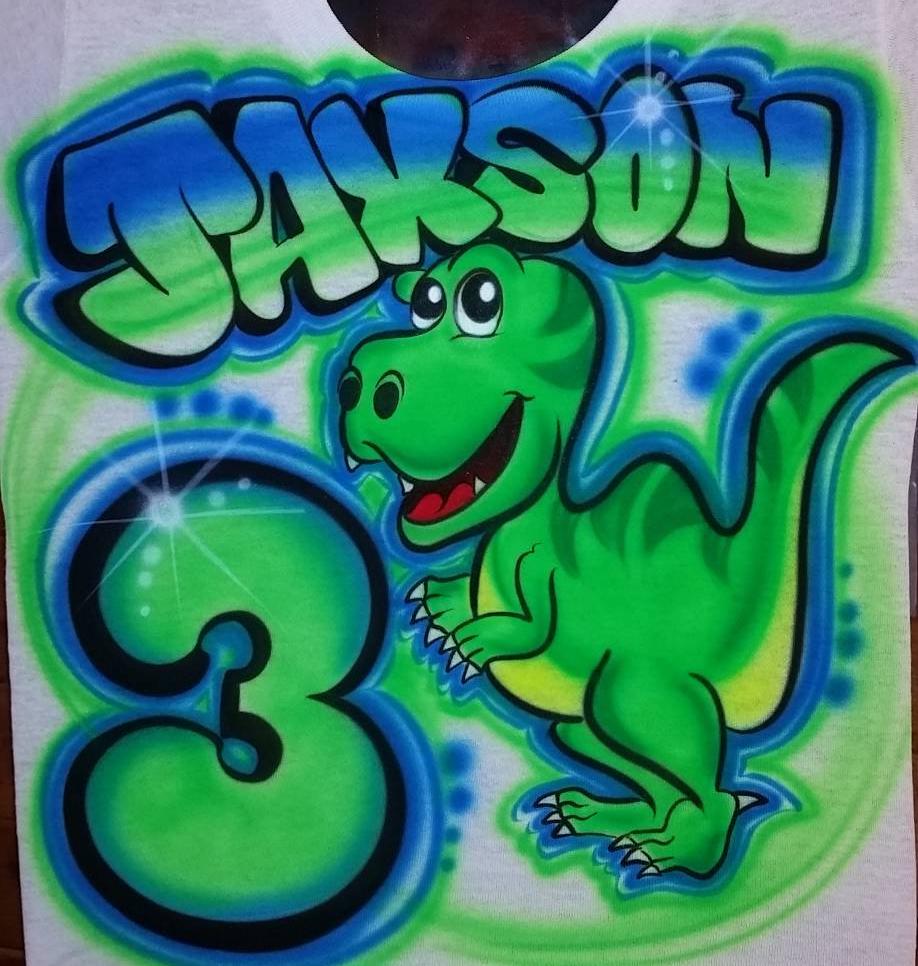 Personalisiertes Benutzerdefiniertes Airbrushed Dinosaurier-Hemd | Größe 2T - Erwachsene 5xl von TyGaAirbrush