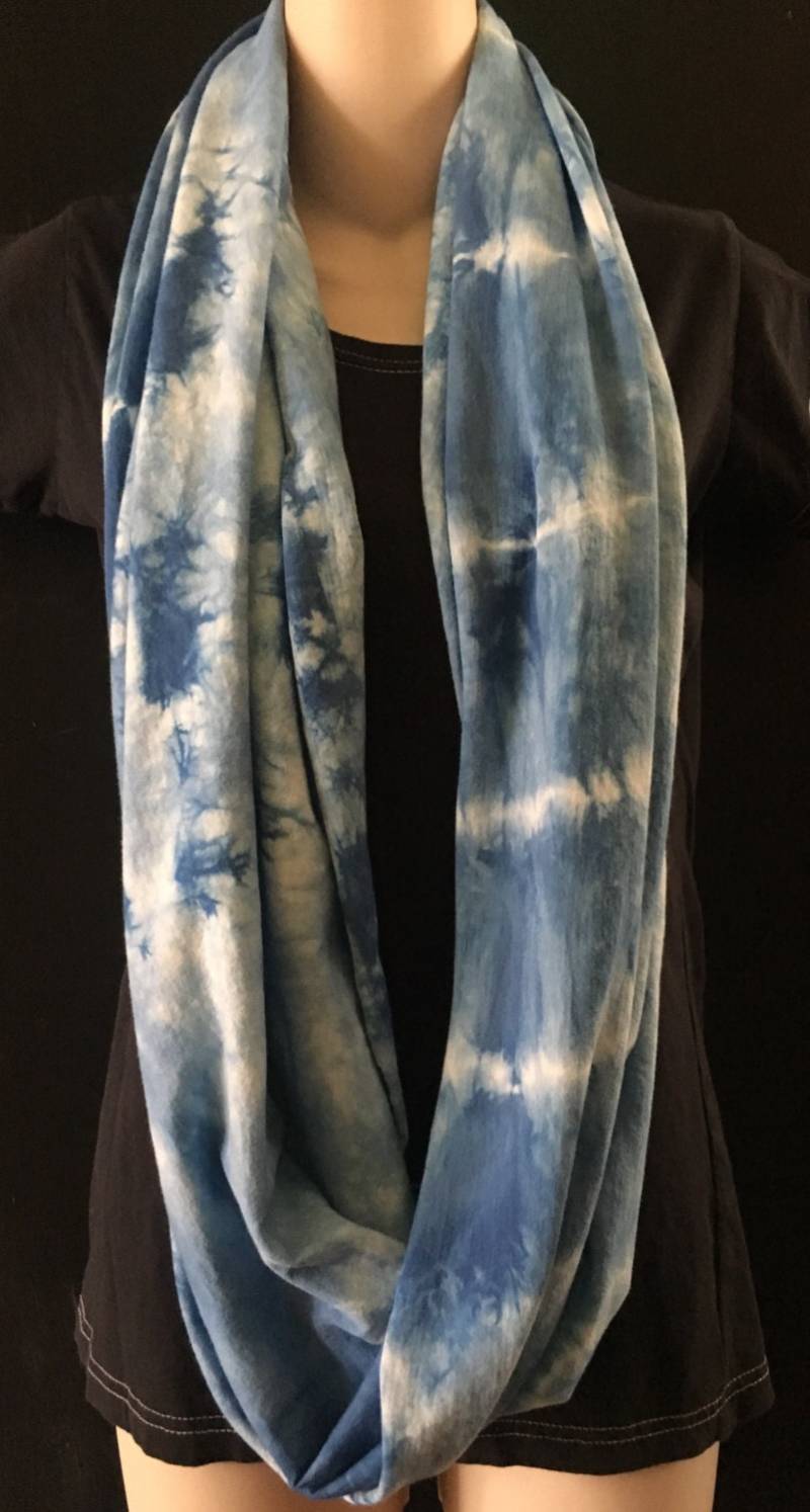 Bio Bambus Baumwolle Handgefärbt Loop Schals Tie Dye Versandkostenfrei von TyeDyeHouse