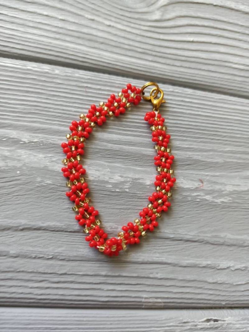 Saatperlen Armband, Rad Saat Armband, Rotes Gänselarmband, Rote Perlen Armband, Perlen Blumen Armband, Boho Armband von UAbeadedworld