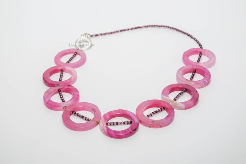 Shades Of Pink - Edelsteinkette Shades Of Pink - Edelsteinkette von UAreUniqueJewellery