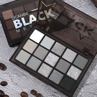 UCANBE  - Black Meteors 15-Color Eyeshadow Palette 12g von UCANBE