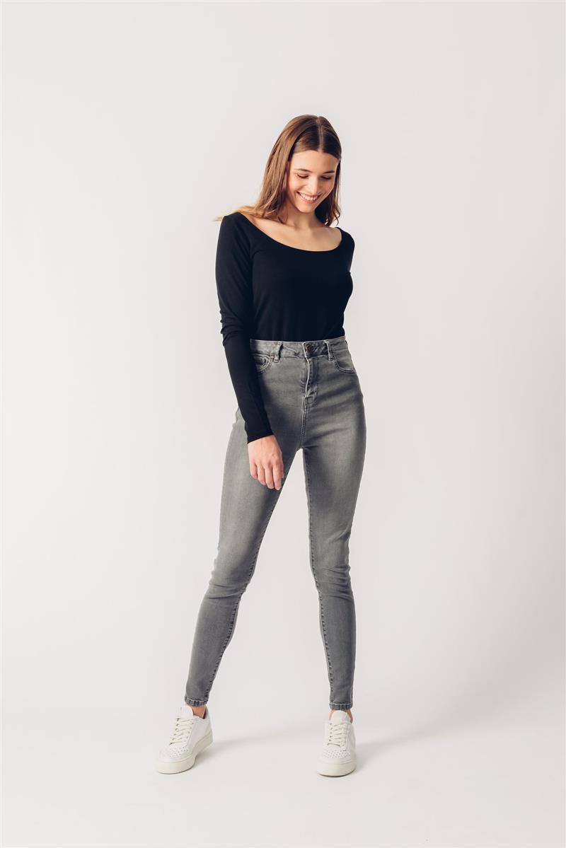 Super Skinny Super High Waist Jeans Modell: Carrie von UCM